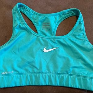 Nike Sports Bra - size S